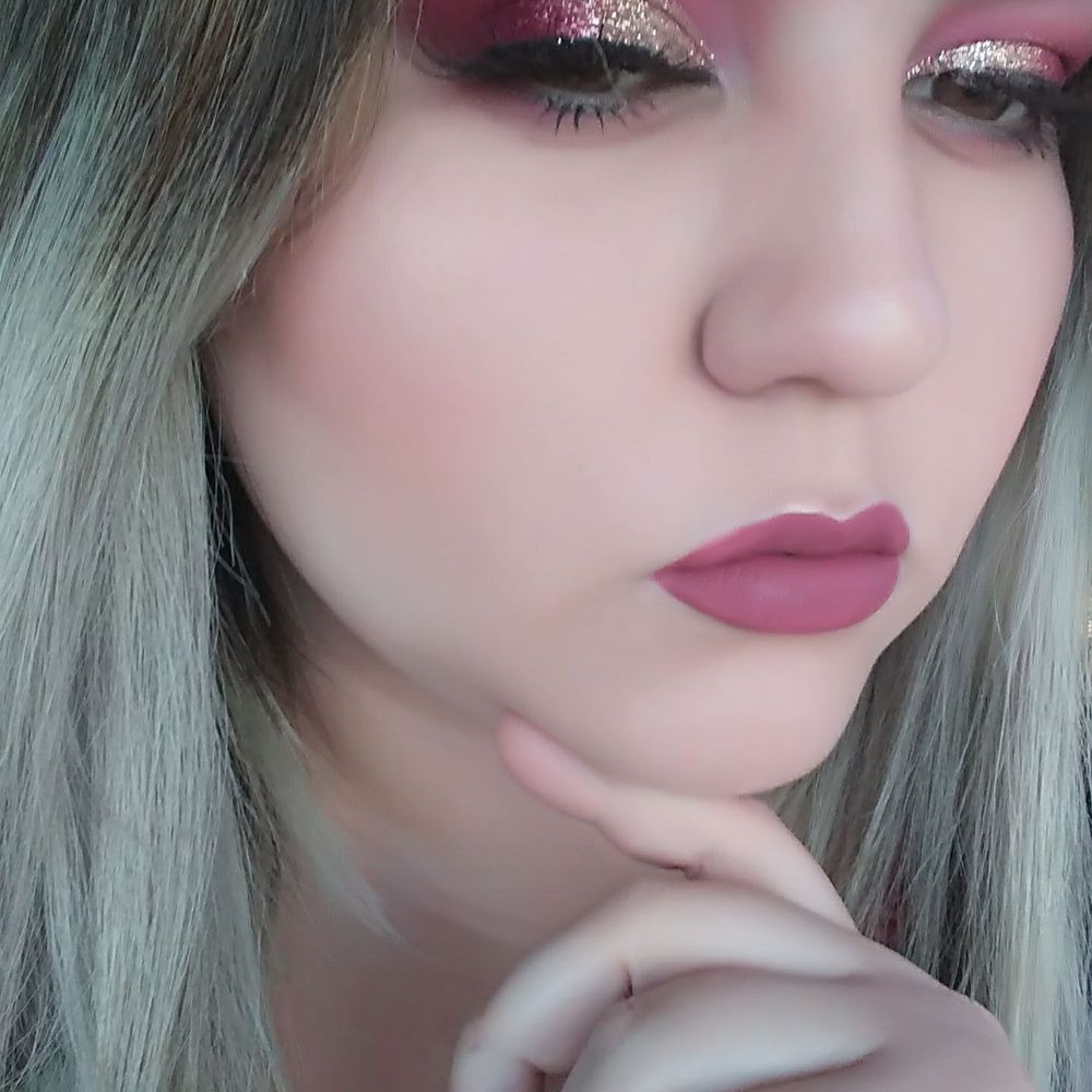 Meet your Posher, Ana